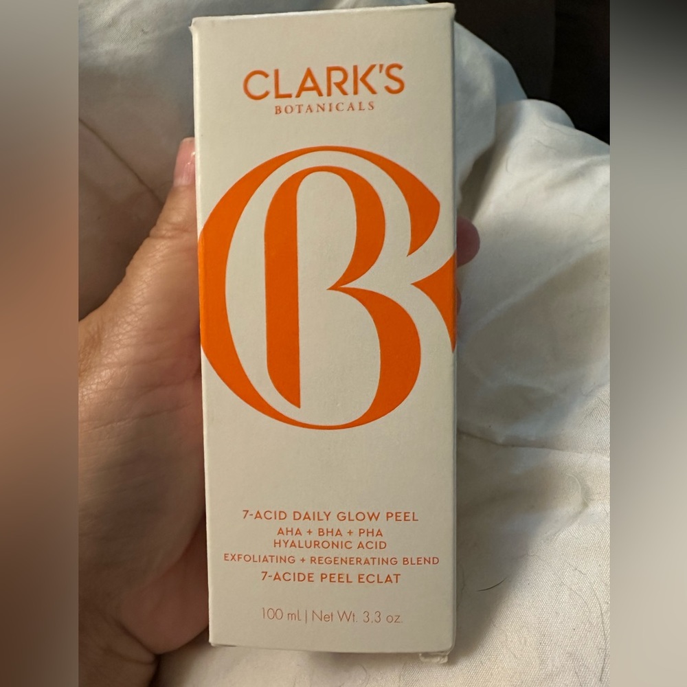 NEW!! Clark’s Botanicals 7-acid Daily Glow Peel 100ml
